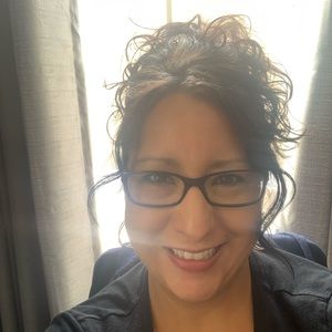 Meet your Posher, Kimberly